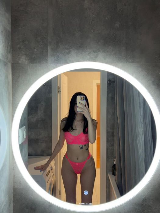 Секс за деньги: душевность, связи и восприятие интимного досуга